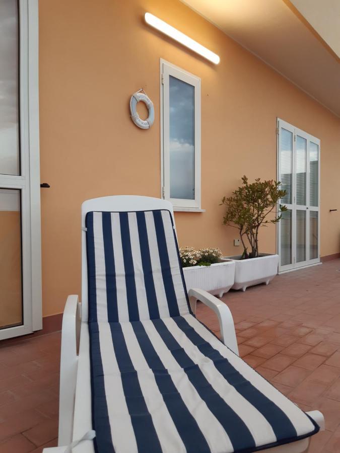 La Terrazza Sul Mare Apartment Montesilvano Exterior photo
